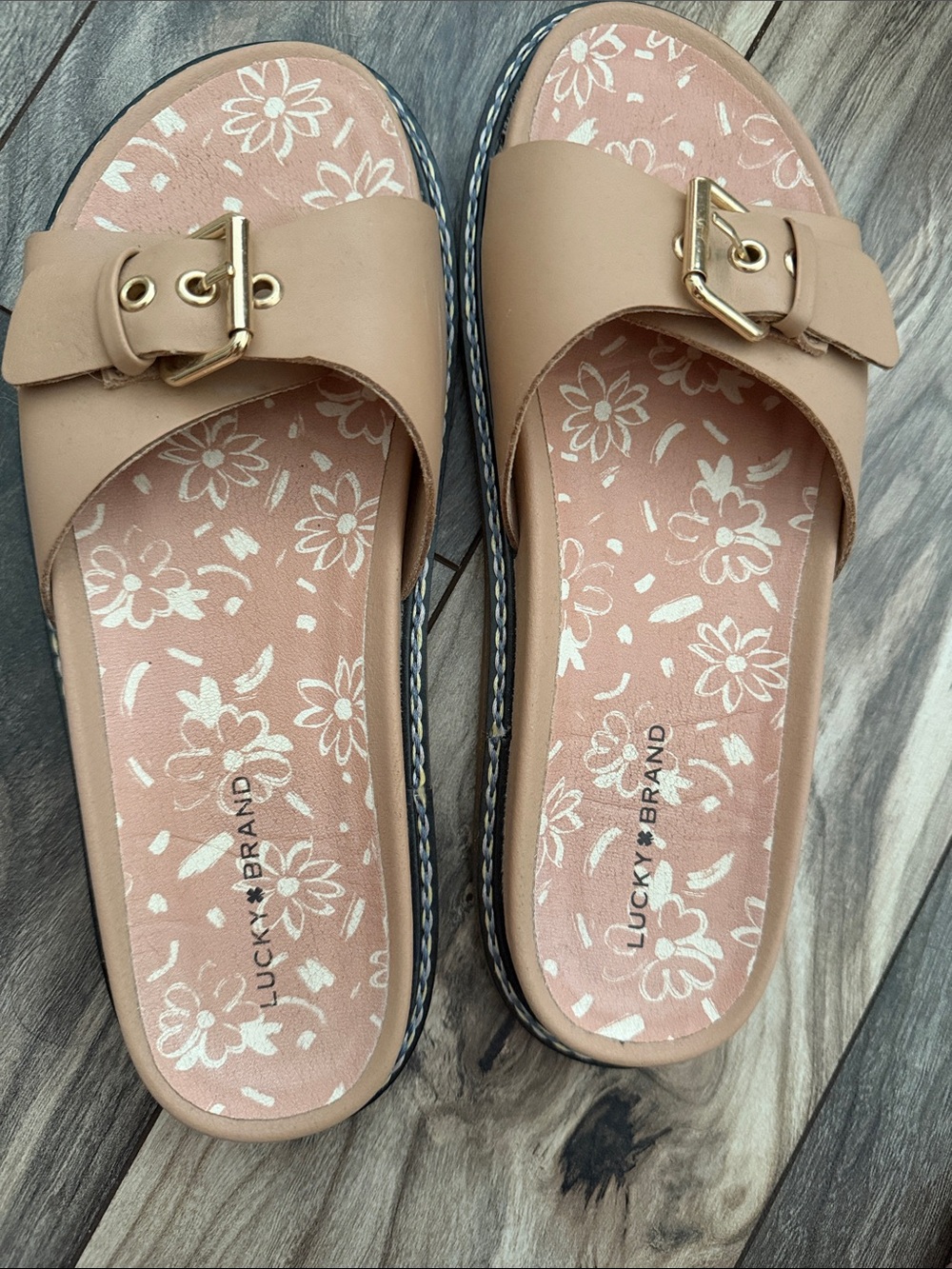 Lucky Brand Nude Pink Floral Slide Sandals with Gold Buckle